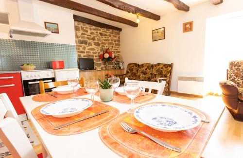 Roz-Landrieux Apartment | Apartment Les jardins by Interhome