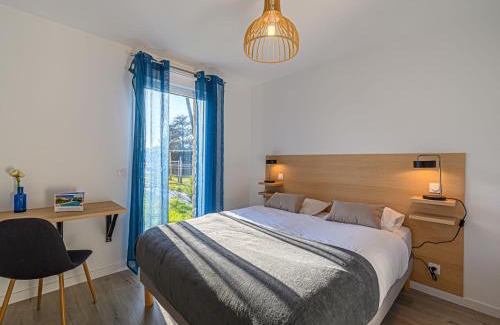 Carnac Apartment | Apartment Les Villas du Men Du-2 by Interhome