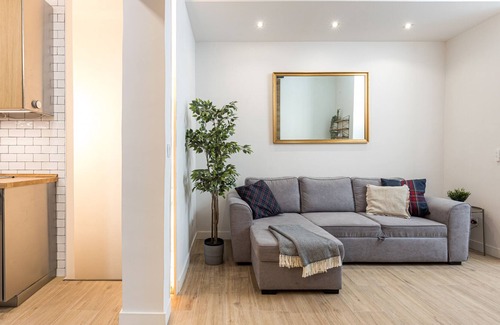 Barrio de La Latina Apartment | Apartment located for up to 8 people, located in La Latina, next to Plaza Mayor