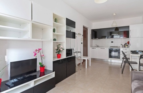 Lambrate Apartment | Apartment located in the Rubattino district in Milan, near the Esselunga di Rubattino