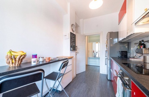 Parma City Centre Apartment | Apartment located on the first floor of a building equipped with a lift (not suitable for disabled people).In 88 m2 of space it accommodates 4 peopleThe property is located in a strategic point near the train station and the historic center of Parma, con