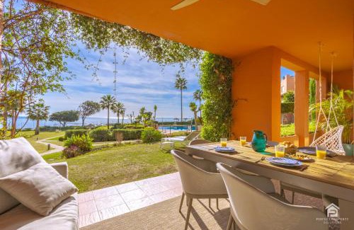 New Golden Mile Apartment | Apartment Los Molinos on the beachfront with pool
