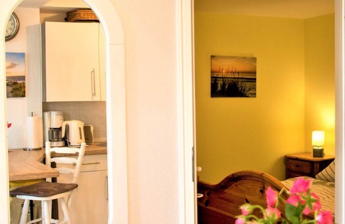 Gohren Apartment | Apartment Luv with lake view - Apartments Haus Inselblick with lake view