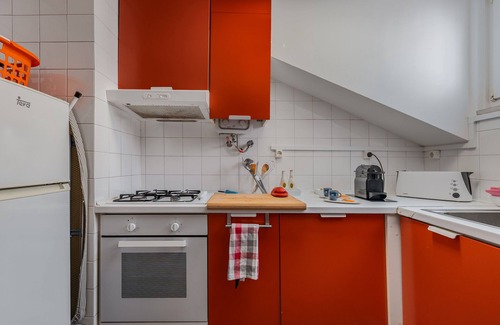 Santos Apartment | Apartment 'Madragoa' with Private Terrace, Balcony and Wi-Fi