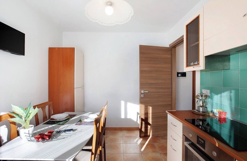 Aosta Apartment | Apartment "Maison Étoile - Stella" with Mountain View, Balcony & Wi-Fi