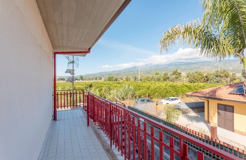 Fondachello Apartment | Apartment 'Mamma Maria' with Mountain View and Balcony