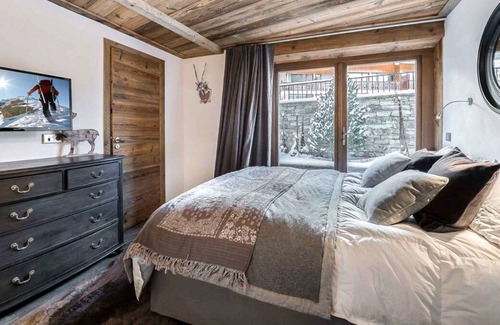 Val-d'Isere Villa | Apartment Margaux - Four Bedroom Villa, Sleeps 10