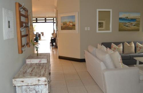 Shaka's Rock Apartment | Apartment Marichel 4