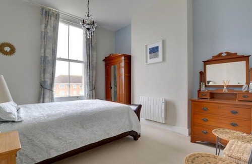 Hythe Apartment | Apartment Marine Apartment by Interhome