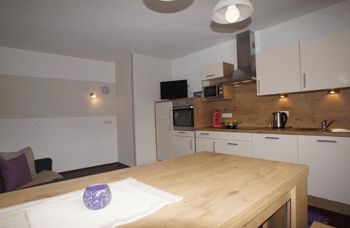 Hippach Apartment | Apartment 'Mario' with Mountain View, Private Terrace and Wi-Fi