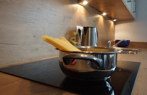 Hippach Apartment | Apartment 'Mario' with Mountain View, Private Terrace and Wi-Fi