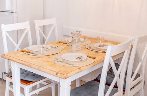 Cala'n Bosch Apartment | Apartment 'Marlena' with Shared Pool, Wi-Fi and Air Conditioning