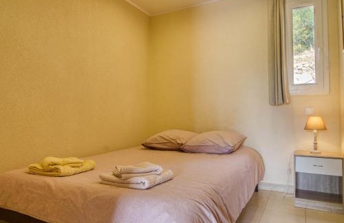 Bauduen Apartment | Apartment Mas des Grives by Interhome