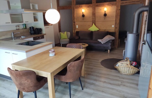 Alpirsbach Apartment | Apartment 'Maulbetsch' with Private Terrace, Private Garden and Wi-Fi