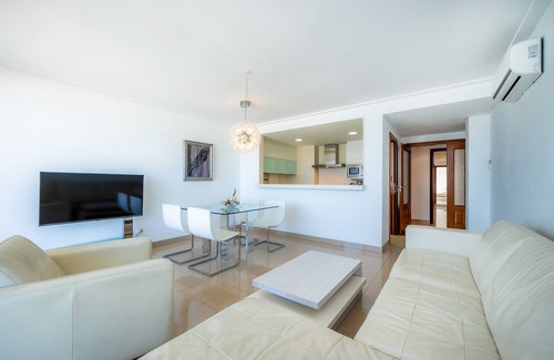 Can Picafort Apartment | Apartment 'Minimal Ref 9000' with Balcony, Wi-Fi and Air Conditioning