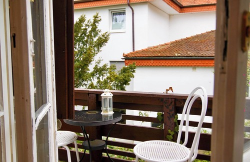 Bad Wilhelmshoehe Apartment | Apartment mit Balkon am Bergpark