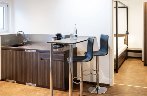 Heidelberg Apartment | Apartment mit Balkon Sowie mit Voll Ausgestatteter Kochnische