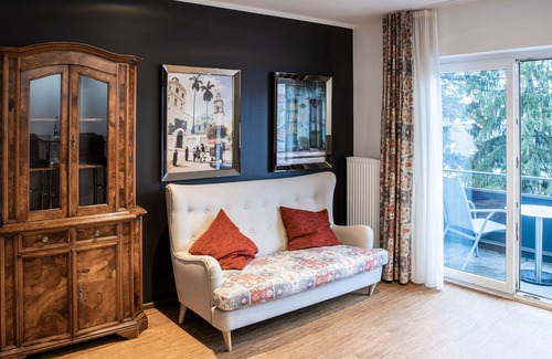 Heidelberg Apartment | Apartment mit Balkon Sowie mit Voll Ausgestatteter Kochnische