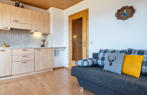 Fie allo Sciliar Apartment | Apartment "Mongaduierhof Panorama" with Mountain View, Shared Garden & Wi-Fi