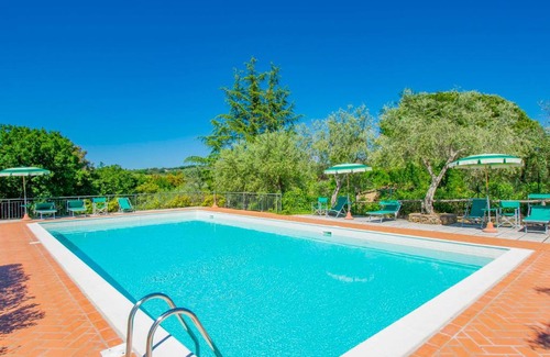 Casale Marittimo Apartment | Apartment Montaleo 2 by Interhome