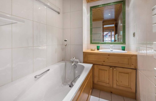 Meribel Centre Villa | Apartment Morel - Two Bedroom Villa, Sleeps 4