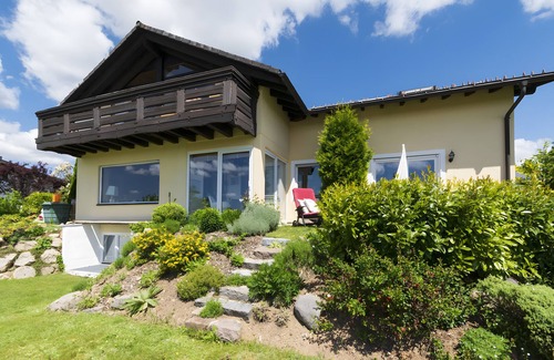 Hoechenschwand Apartment | Apartment 'Morgensonne' with Mountain View, Private Terrace and Wi-Fi