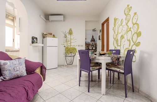 Palermo Apartment | Apartment 'My House Holiday' with Balcony and Wi-Fi