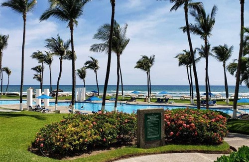 Playa Diamante Apartment | Apartment next to María Bonita beach