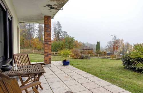 Fichtelberg Apartment | Apartment 'Naturoase Fichtelberg' with Private Terrace, Private Garden and Wi-Fi