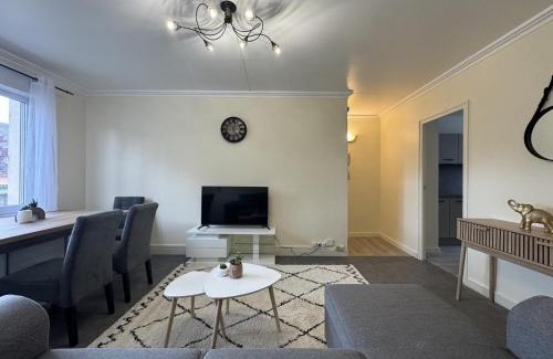 Pontlieue - Rocade Apartment | Apartment near Le Mans Circuit