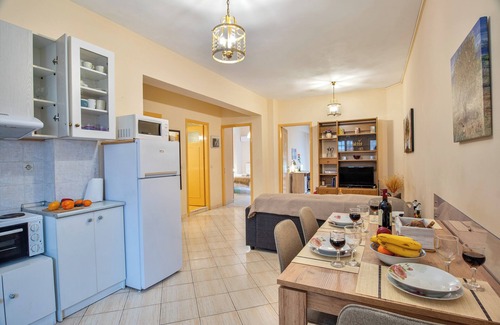 Corfu Town Apartment | Apartment near old town, airport and bus station