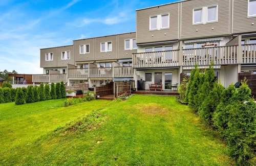Spikkestad Apartment | Apartment near Oslo, Drammen, and a lake