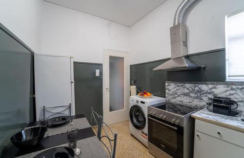 Atalanti Apartment | Apartment near Piraeus’ port