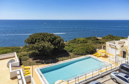 Benagil House | Apartment near Praia de Benagil Beach