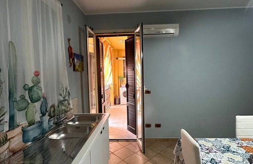 Porticello Apartment | Apartment near the sea