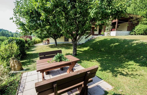 Plankenfels House | Apartment near the forest in Plankenstein