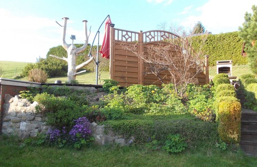 Sosa Apartment | Apartment 'Neubert' with Shared Pool, Shared Garden and Wi-Fi