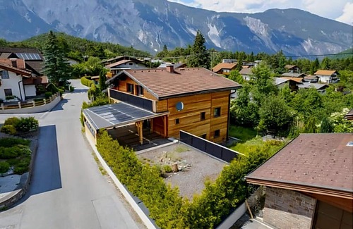 Sautens Apartment | Apartment 'Nicolle' with Mountain View, Private Terrace and Wi-Fi