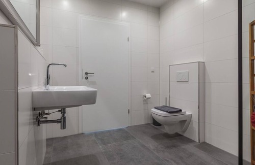 Weeze Apartment | Apartment Niersblick for 5 people (Anlitzhof)