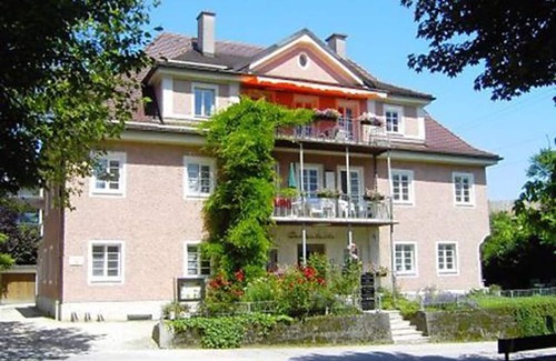 Bad Reichenhall Apartment | Apartment no. 1 Akelei 58 sqm with two bedrooms, two bathrooms and south-facing balcony