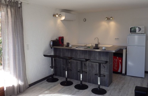 Favone Apartment | Apartment no. 2 for 4 people, barbecue terrace, shared swimming pool