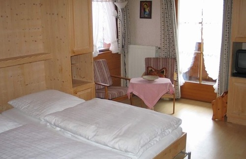 Ettenhausen Apartment | Apartment No. 3 Studio Rudersburg, up to 2 people, 32 sqm