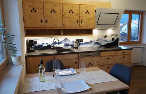 Kruen Apartment | Apartment no. 3 "Viererspitze" 1 bedroom, shower/WC - Alpinum, vacation apartments