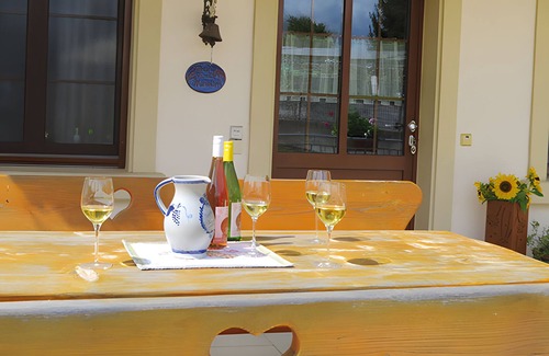 Bad Bellingen Apartment | Apartment 'Nr 1, 51qm' with Shared Terrace, Balcony and Wi-Fi