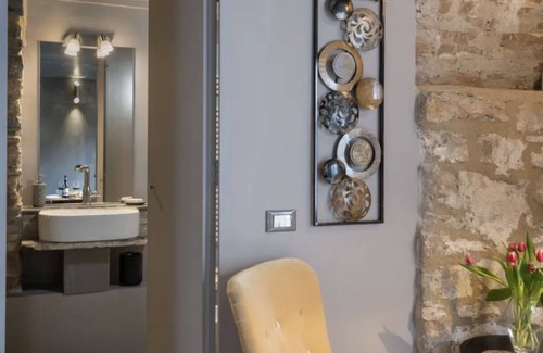 Imperia Apartment | Apartment old and modern perfectly combined.