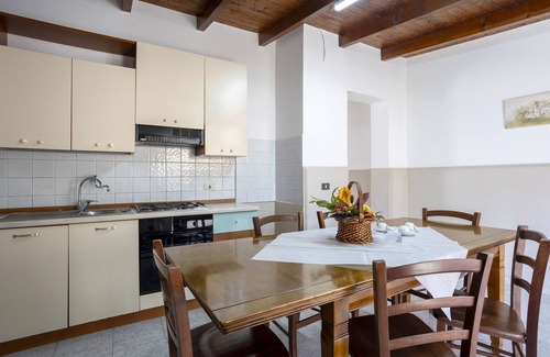 Mazara del Vallo Apartment | Apartment 'Oasi Lamia - 3' with Shared Pool, Wi-Fi and Air Conditioning