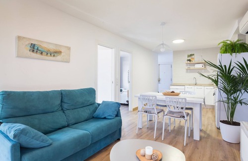 Gandia Apartment | Apartment 'Old Town Gandía' with Wi-Fi and Air Conditioning