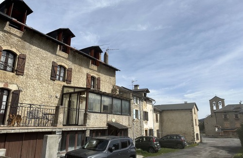 Fontrabiouse Apartment | Apartment on 3rd floor of a village house
