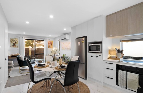 Christchurch House | Apartment on Short