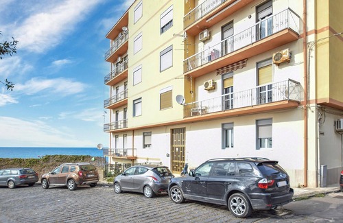 Acquedolci Apartment | Apartment on the 4th floor with panoramic sea view to the Lipari Islands.